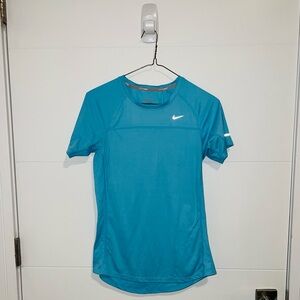 NIKE Dri-FIT Short Sleeve Workout Top Shirt NIKE Running Miler
